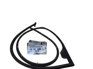 Uszczelka Drzwi Lewy Tył 9816902780 Citroen C5 Aircross Oryginał Nowy