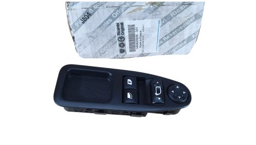 Przycisk Podnoszenia Opuszczania Szyb 1499608898 Fiat Scudo 2007> Oryginał Nowy