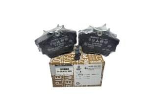 Klocki Hamulcowe Tył 440602638R Renault Trafic III Oryginał Nowy