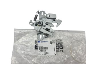 Zamek Maski 793479 Citroen C5 08  Peugeot 407 Coupe Oryginał