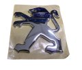 Emblemat 7810J7 7810.J7 Peugeot 307 Tył Nowy Oryginał (1).jpg