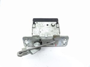 Zamek Rygiel Klapy Opel  90534769