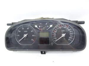 Licznik Obrotomierz Renault Laguna 2 8200218884