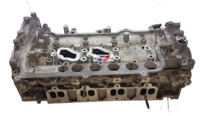 Głowica Silnika 8200808824 Używany Oryginał Renault Nissan 2.0 Dci M9R