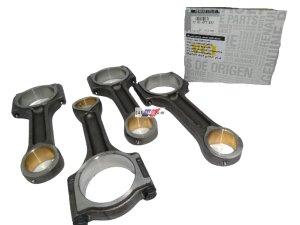 Korbowody Komplet Megane Scenic Trafic 2.0DCI 7701477831