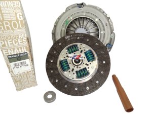 Sprzęgło Komplet Master 2 2.8DTI 7701477032