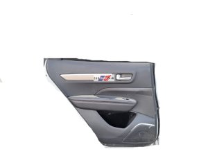 Tapicerka Drzwi Lewy Tył Renault Koleos 2 821004108R