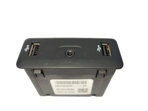 Gniazdo USB 280239665R OE Renault Koleos II 