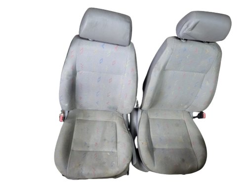 Fotele Przednie 2K0881105A OE Volkswagen Caddy 