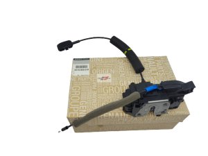 Zamek Drzwi Renault Laguna III Przód Prawy 805000001R