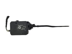 Siłownik Klapki Paliwa 67116923973 Bmw E46 