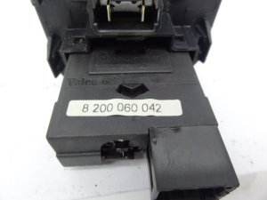 Przełącznik Regulacji Świateł Renault Clio 2 Lift 8200060042  