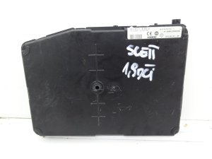 Skrzynka Bezpieczników Uch Renault 8200306434 