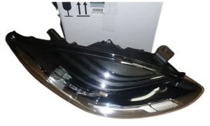 Reflektor Prawy 260106128R Renault Megane III Oryginał 