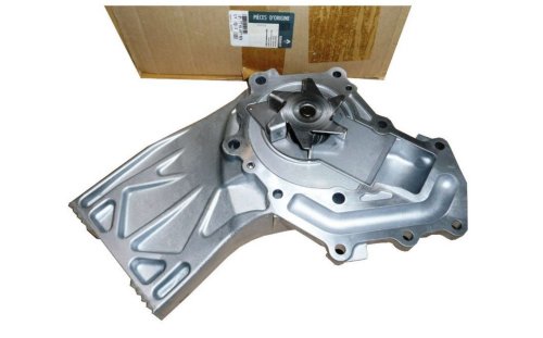 Pompa Wody 7701057951 Renault Master II 3.0DCI Oryginał 