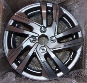 Felgi Aluminiowe Kpl. Oryg. 1663324580 P 208 II 16-Cali
