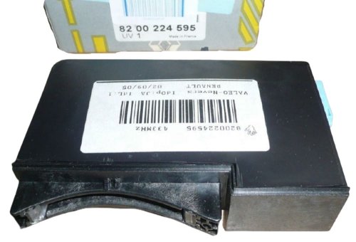 Czytnik Karty R Vel Satis 8200224595