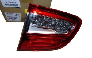 Lampa Prawy Tył 1607700480 Citroen C4 Aircross Oryginał 