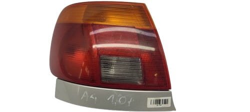 Lampa Tył Lewa 8D0945095A Audi A4 B5 Sedan 