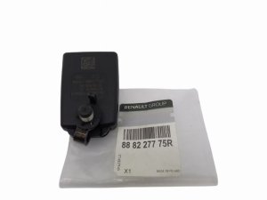 Zapięcie Pasa Bezpieczeństwa Tył 888227775R Renault Trafic III Oryginał 