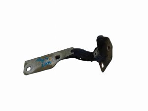 Zawias Maski Prawy 843530 8435.30  7700843530 Renault 