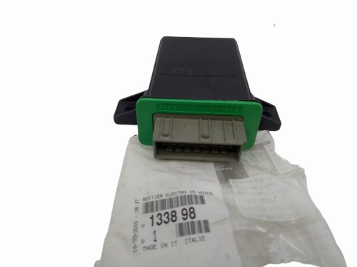 Opornik Wentylatora 133898 1338.98 Citroen Berlingo Peugeot 206 Oryginał