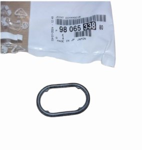 Uszczelka Chłodnicy Oleju Skrzyni Biegów 9806533880 Peugeot 5008  1.2 THP Oryginał Nowy
