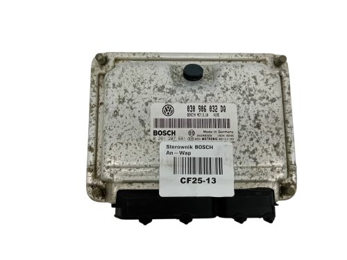 Sterownik ECU 030906032DQ 0261207681 Volkswagen