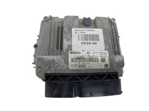 Sterownik ECU 55198922 0281012549 GM Opel