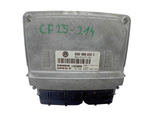 Sterownik ECU 03D906032C 5WP4012407 VW Siemens