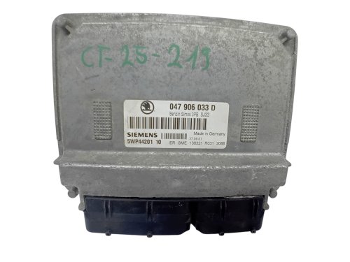 Sterownik ECU 047906033D 5WP4420110 Skoda Siemens