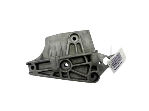 Wspornik Silnika Prawy 1.5 DCI 8200206982 Renault Clio III