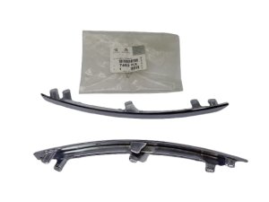 Listwa Zderzaka 7452.KX 7452KX Komplet Przód Citroen C4 Picasso Oryginał