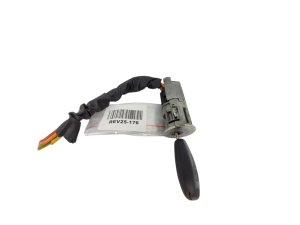 Stacyjka Zapłonowa 6001546809 7701471220 Dacia Sandero Stepway 1 