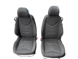 Komplet Foteli 8846H0 8846H4 Peugeot 308 3 Drzwi