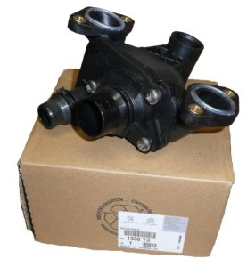 Obudowa Termostatu Oryginał 1336Y3 C5 407  2.7-3.0 HDI