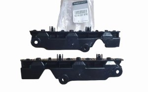 Mocowanie Zderzaka Przód 620500787R Renault Master 19-Nowy Oryginał