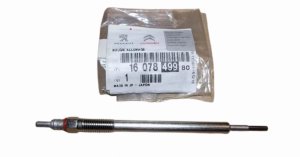 Świeca Żarowa 1607849980 Citroen C4 Aircross 1.8HDI Oryginał