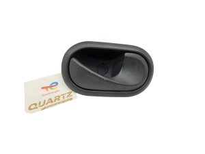 Klamka Wewnętrzna Prawy Przód 8200028486 Używana Oryginał Renault Clio III