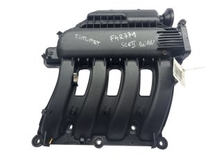 Kolektor Ssący 2.0 16V 8200144194 F4R771 Automat Renault Scenic II  Używany Oryginał