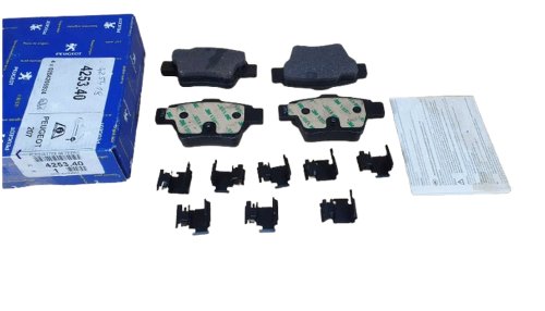 Klocki Hamulcowe Tył 425340 4253.40 Citroen C4 Peugeot 207 307 Oryginał Nowy