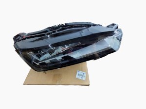Reflektor Prawy 9839770080 Peugeot 3008 Oryginał Nowy