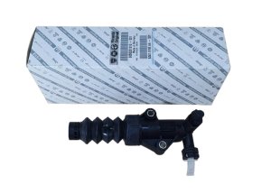 Siłownik Sprzęgła 55261310 Fiat Doblo 1.4 2015> Oryginał Nowy